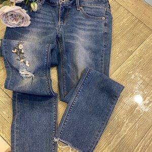 Women’s Lucky Brand Lolita Skinny embroidered jeans sz4
